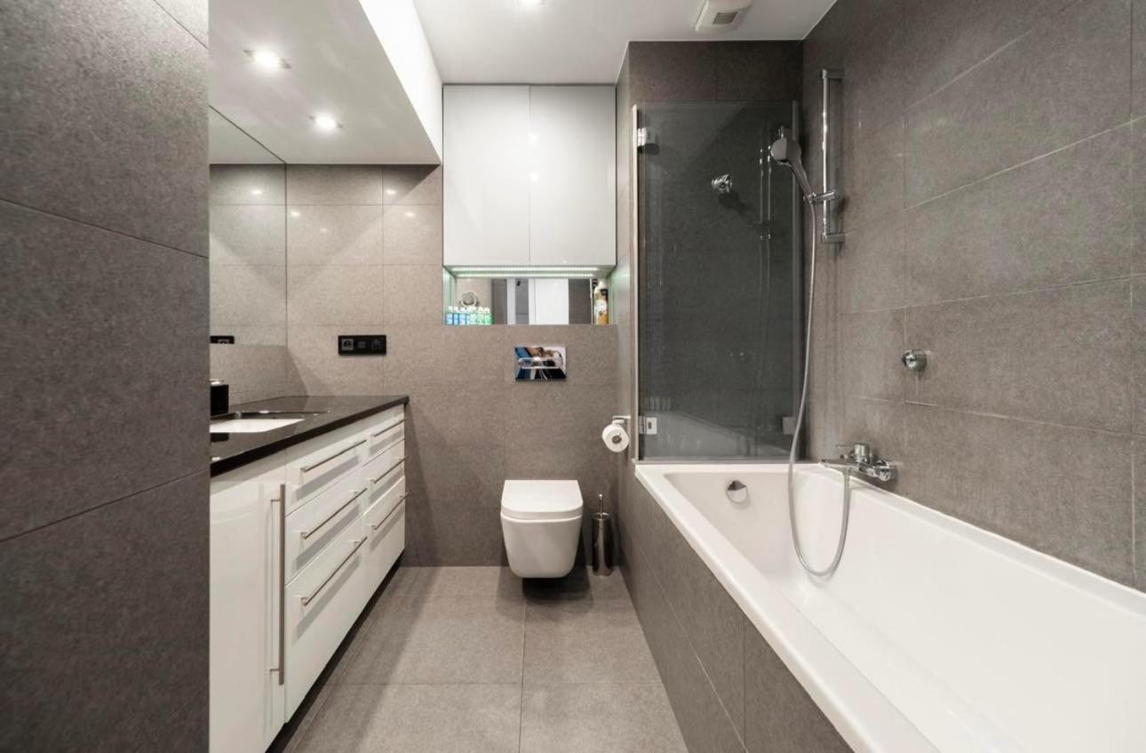 Apartament Chmielna Park กดัญสก์ ภายนอก รูปภาพ